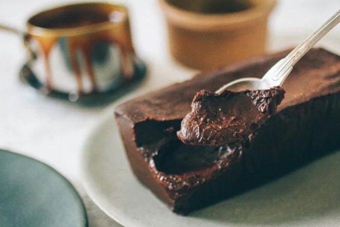 toroa誕生5周年！12/20迄とろ生ガトーショコラ送料無料。大人気とろ生モンブランガトーショコラとのセットも今だけ送料無料